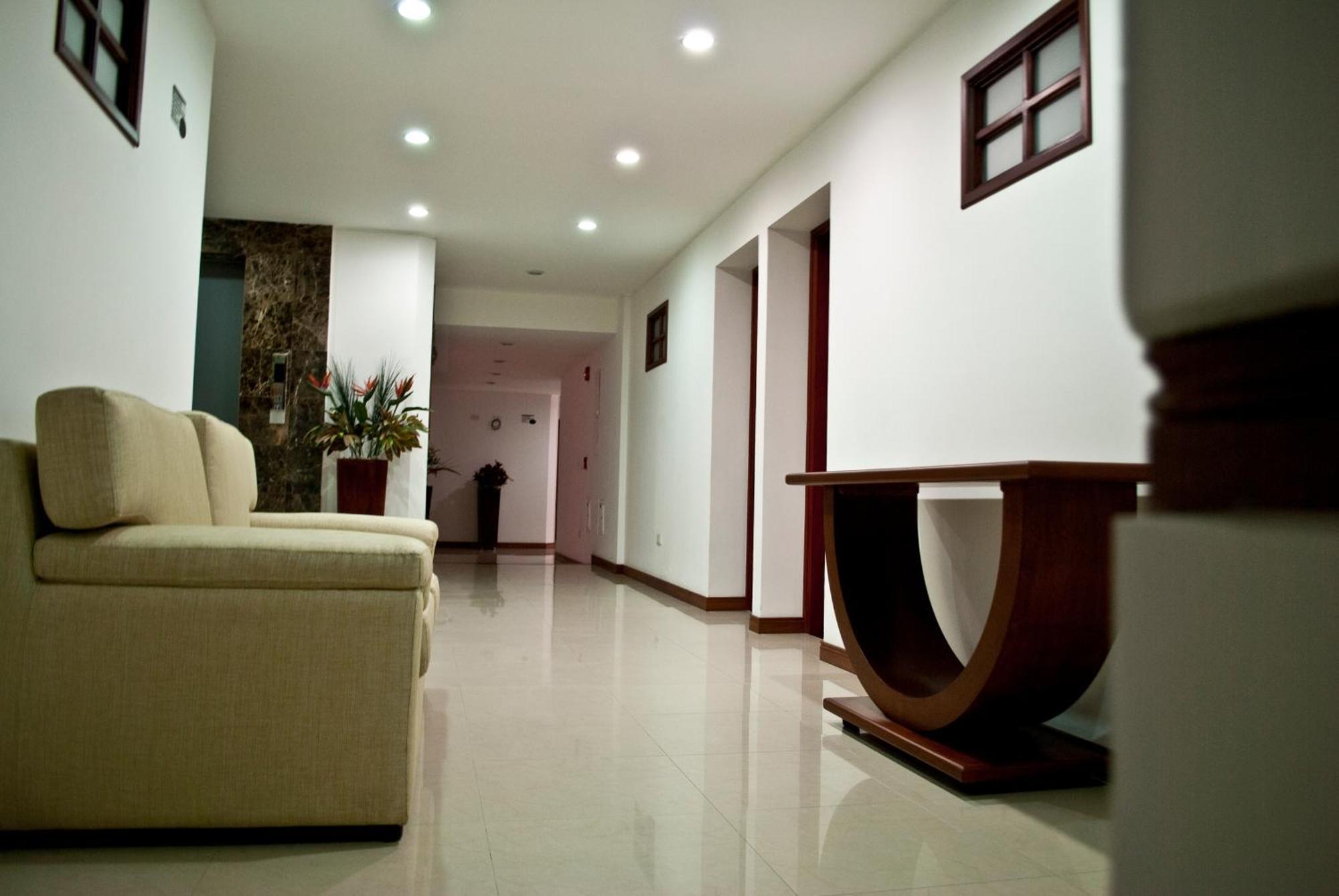 Blu Inn Hotel Bogotá Esterno foto
